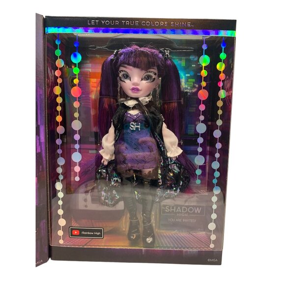 Rainbow Vision COSTUME BALL Shadow High Demi Batista (Bat Themed) Fashion Doll. - Picture 2 of 4